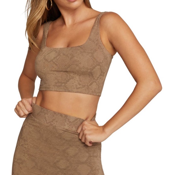 Good American snake skin cropped tank top 4 - Picture 4 of 12